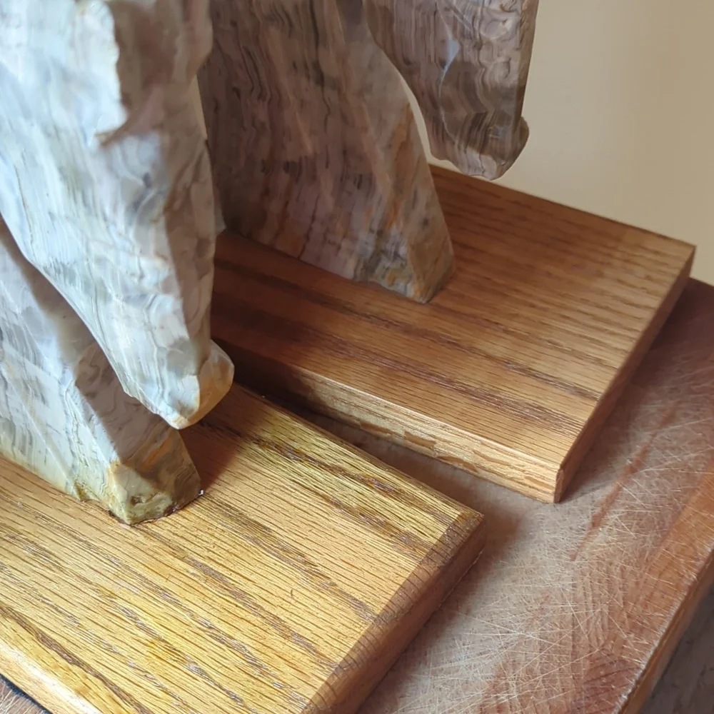 Vintage Mid-century Hard carved stone, Marble, Onyx Horse Bookends 9in - Picture 4 of 4